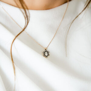 vintage-style-pendant