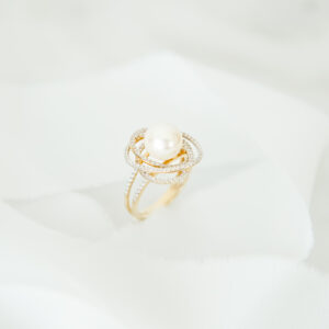 k14-yellow-and-white-gold-natural-pearl-ring
