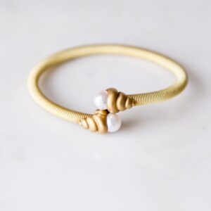 hand-crafted-18k-yellow-gold-rope-detail-with-fresh-water-pearls-detail-bangle